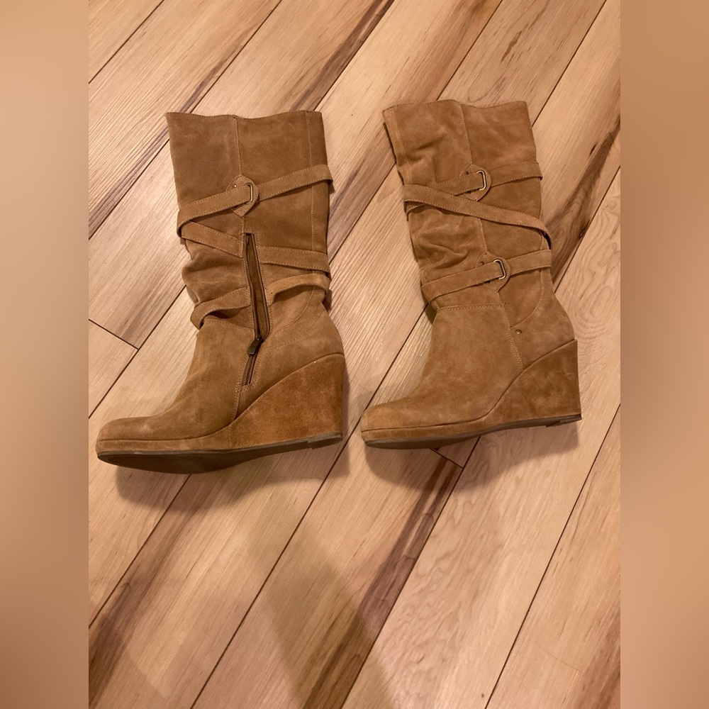 Tan Suede Wedge Boots 10